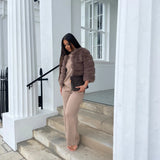 Lacy | Hochwertige Kunstfell-Jacke – Edles Design für Eleganz und Komfort